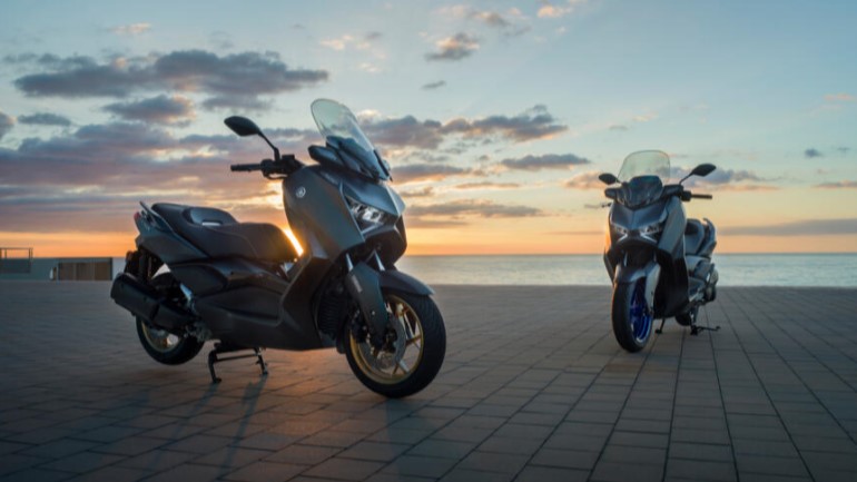 Νέα μοντέλα 2023 της σειράς Sport Scooter XMAX της Yamaha